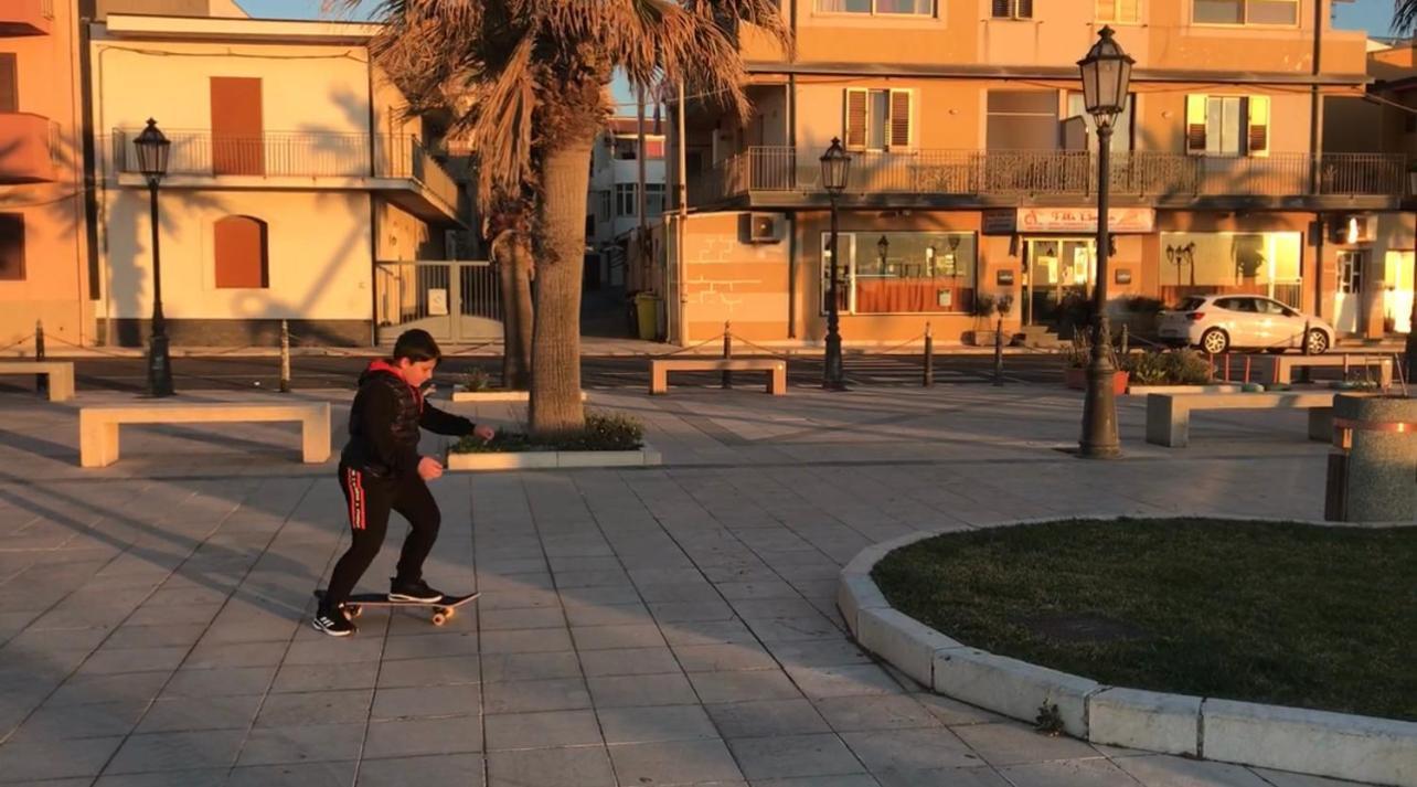 La Casa Di Wioletta Apartment Barcellona-Pozzo di Gotto Bagian luar foto